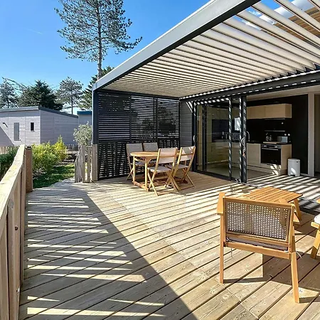 Chalet De Standing Avec Piscine Chauffee, A 300m De La - 6 Couchages, Wifi Gratuit - Fr-1-361-474 Jullouville-les-Pins