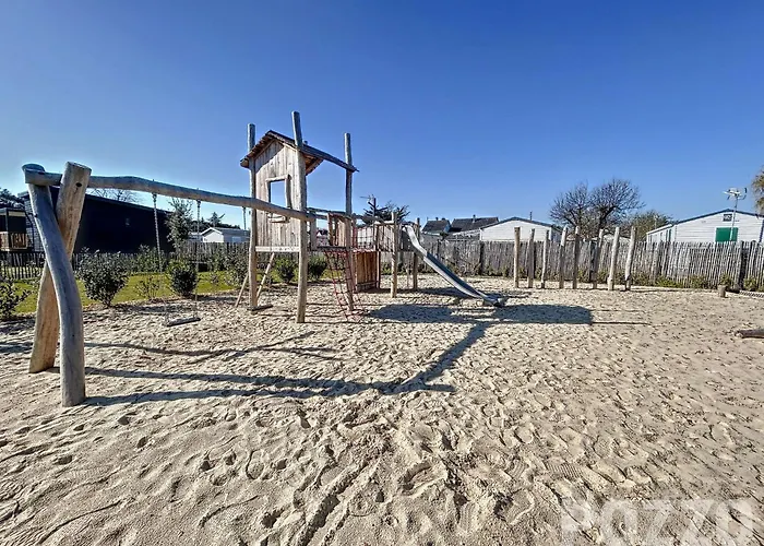 De Standing Avec Piscine Chauffee, A 300m De La - 6 Couchages, Wifi Gratuit - Fr-1-361-474 Jullouville-les-Pins